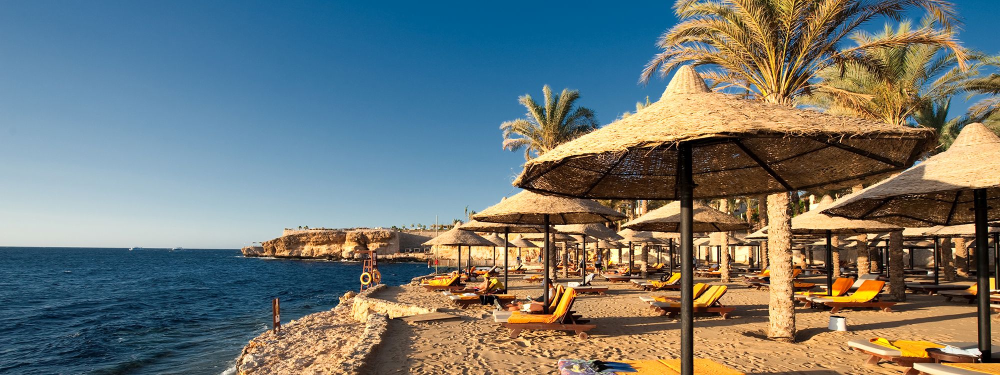 Der Strand vor dem Grand Hotel Sharm El Sheikh