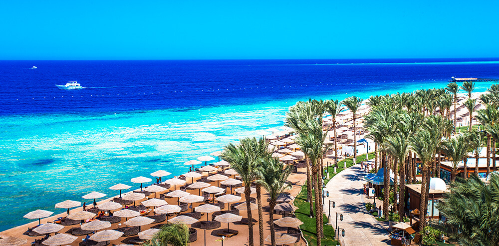 Blick aufs Rote Meer vom Grand Makadi Hotel in Ägypten