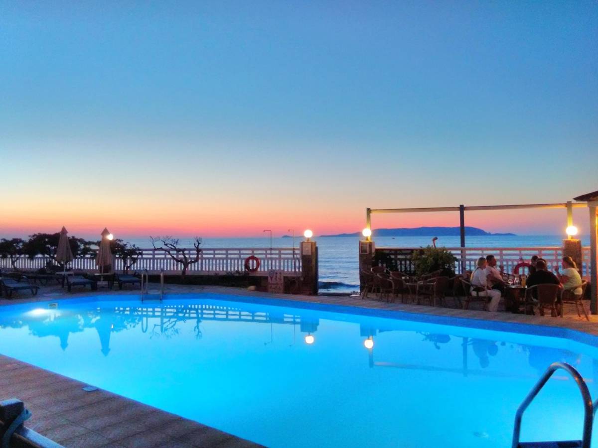 1. Bild Sunset Beach Hotel