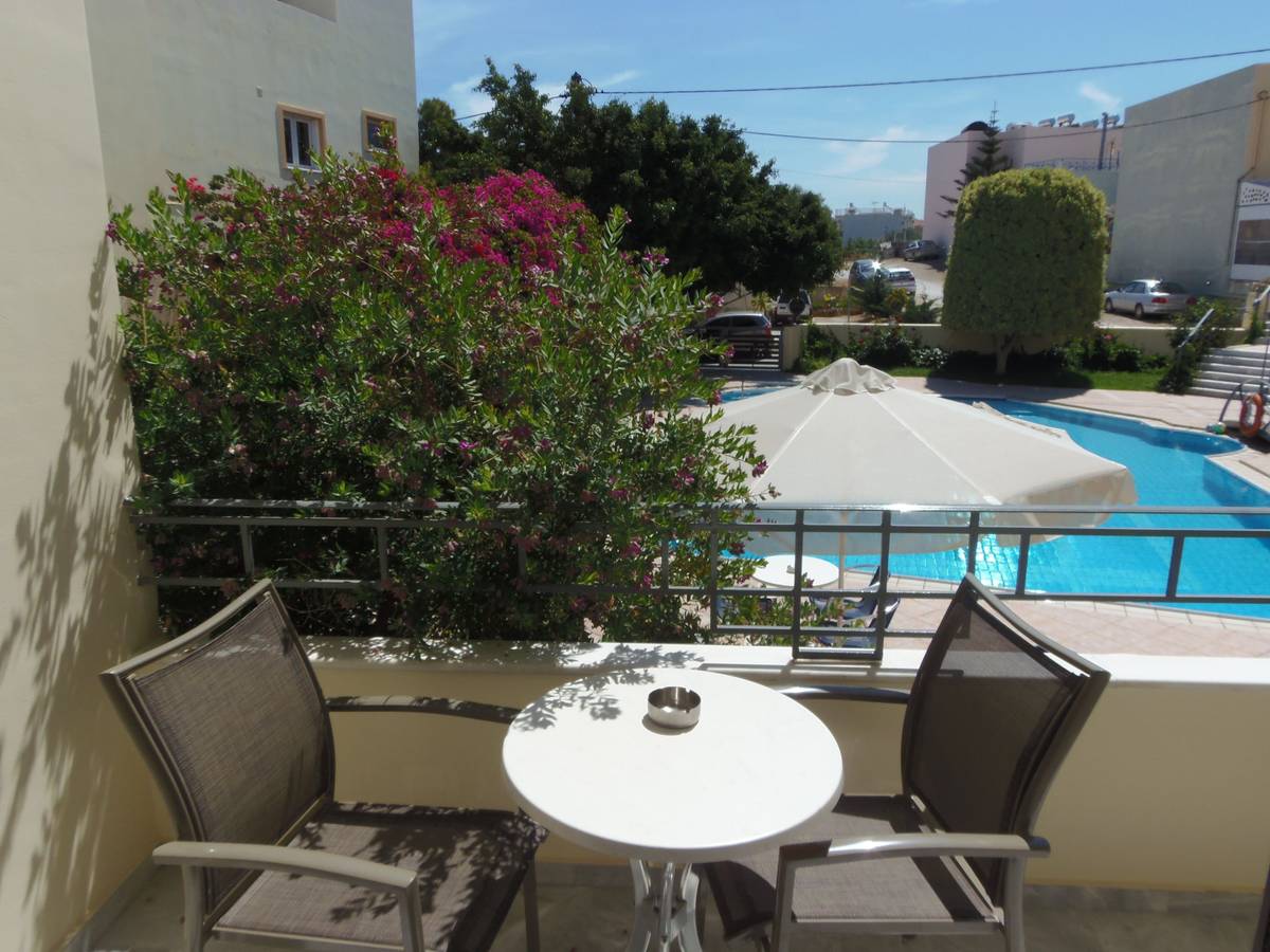 3. Bild Yakinthos Hotel