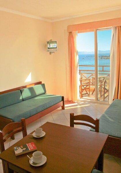 2. Bild Porto Kalamaki Hotel Apartments