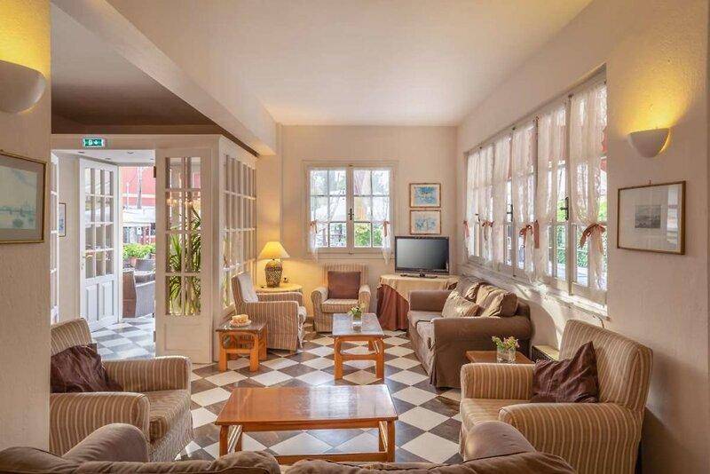 3. Bild Opera Blue Hotel