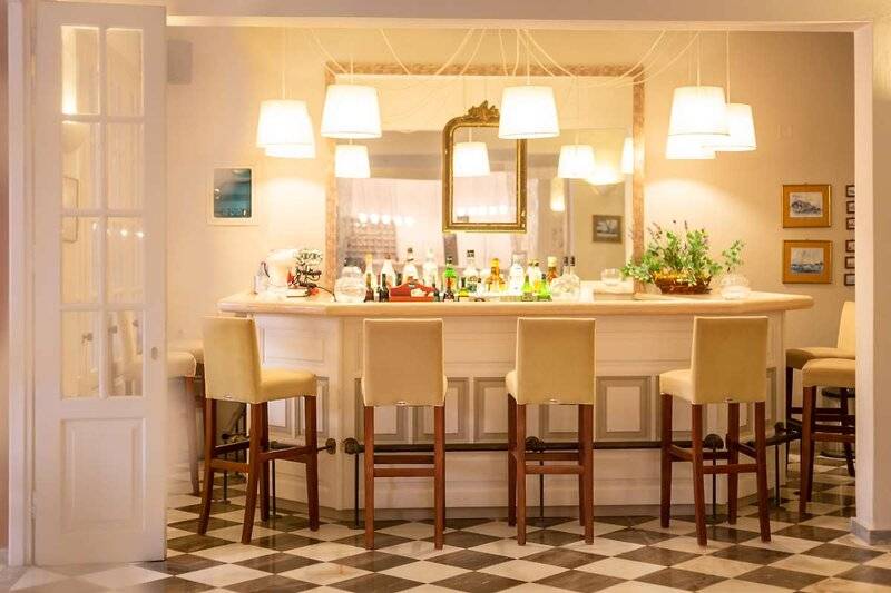 4. Bild Opera Blue Hotel