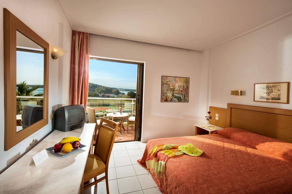 1. Bild Minoa Palace Resort Spa