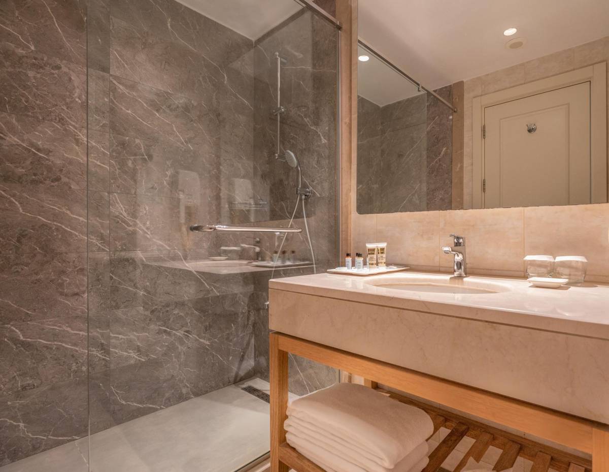 4. Bild Titanic Beach Lara