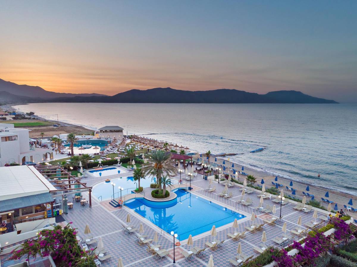 1. Bild Hydramis Palace Beach Resort