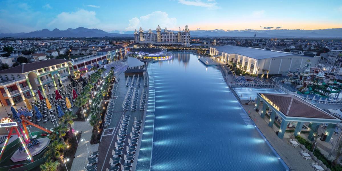 2. Bild GRANADA LUXURY BELEK