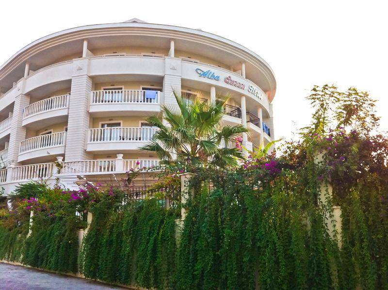 1. Bild ALBA QUEEN HOTEL