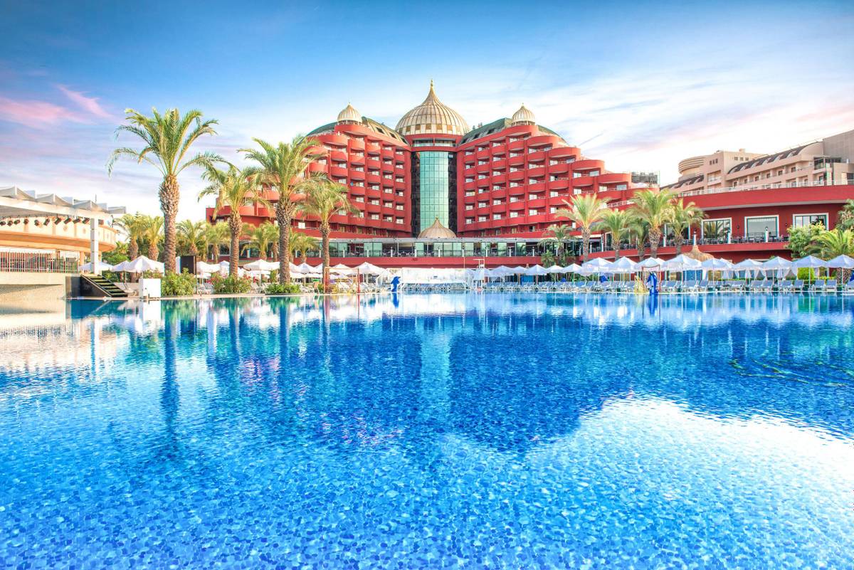1. Bild DELPHIN PALACE
