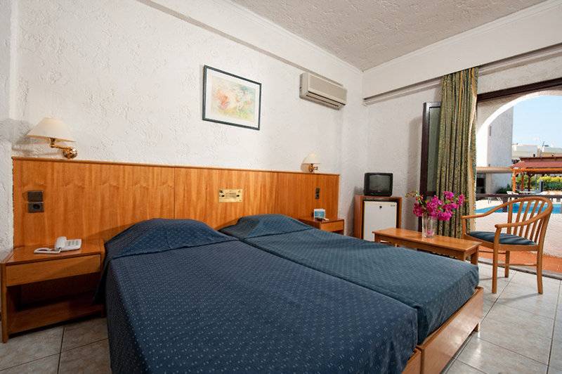 2. Bild Heronissos Hotel