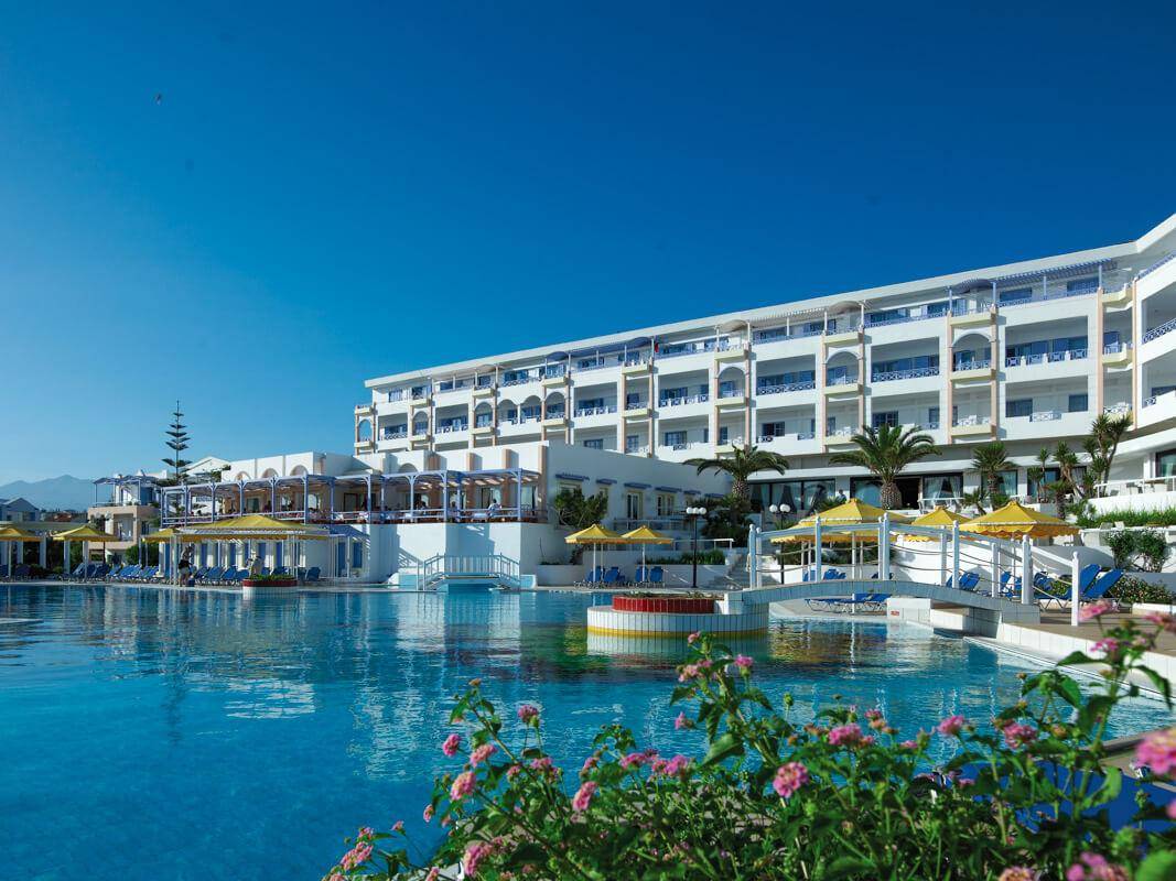 1. Bild Serita Beach Hotel