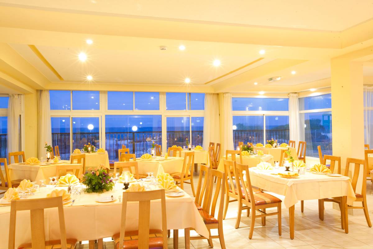 4. Bild El Mouradi Cap Mahdia