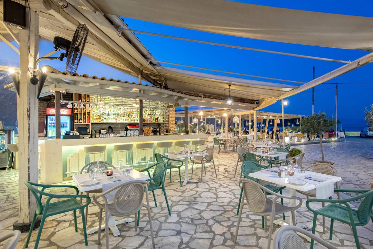 2. Bild Iliada Beach