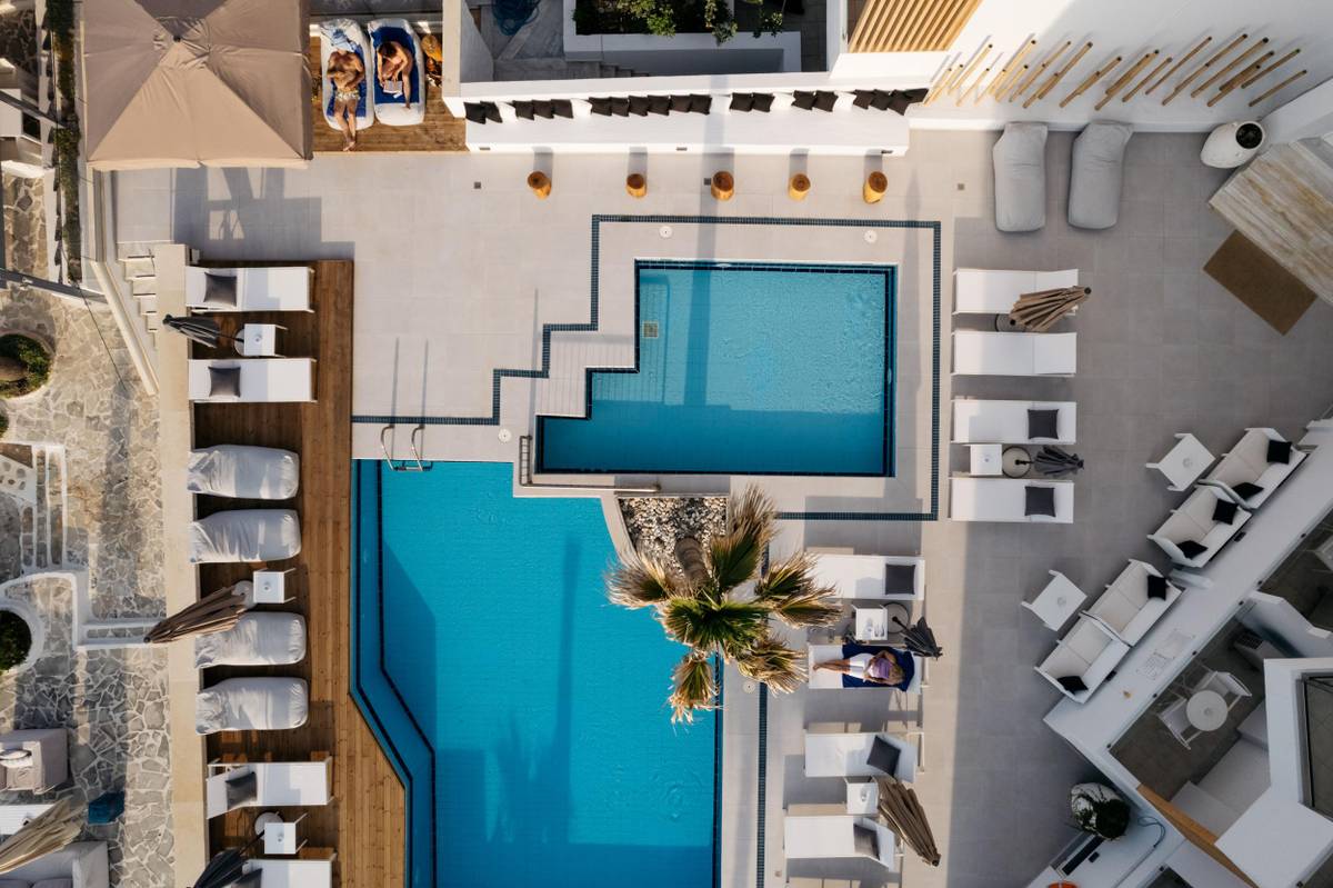 1. Bild Petradi Beach  Lounge Hotel