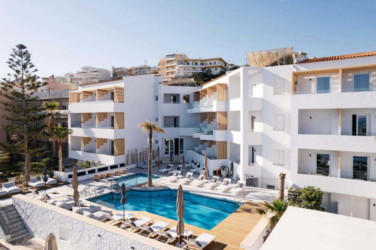 2. Bild Petradi Beach  Lounge Hotel