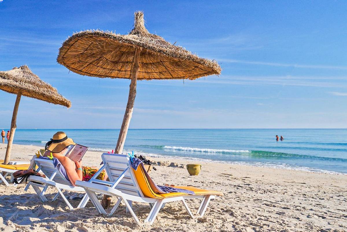 3. Bild Monarque El Fatimi