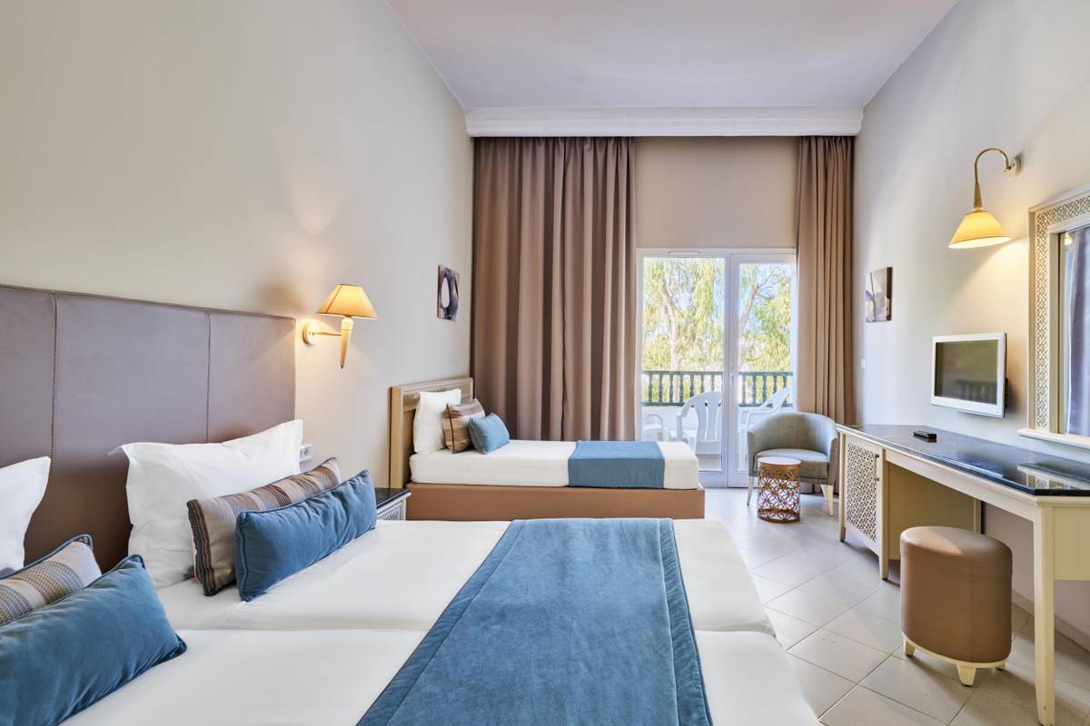 3. Bild Royal Nozha Beach