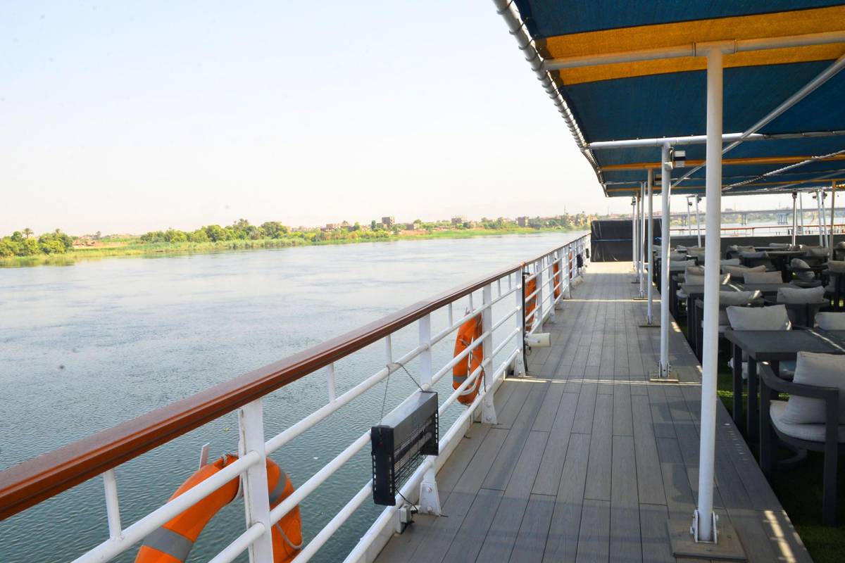 4. Bild MS Dolphin or Queen YI TI & Makadi Palace