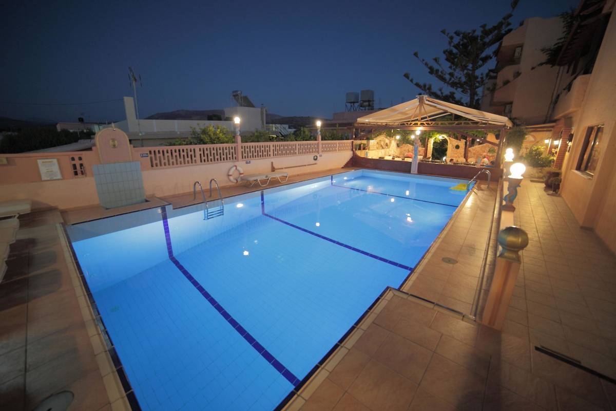 3. Bild Evina Rooms & Villas