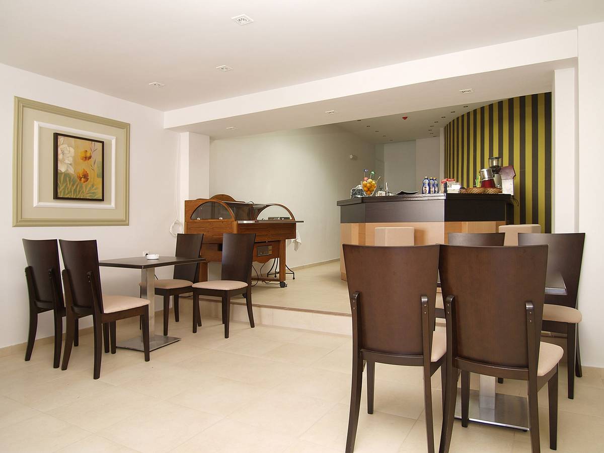 4. Bild Kitro Beach Hotel