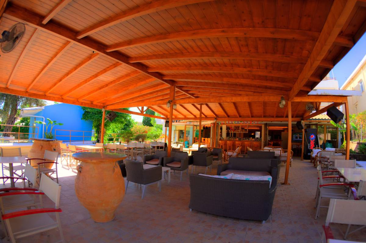 4. Bild Louvre Hotel