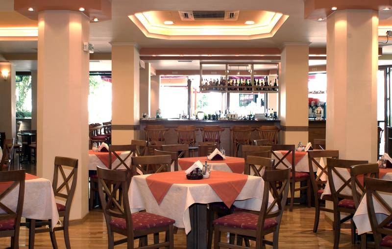 4. Bild Louvre Hotel