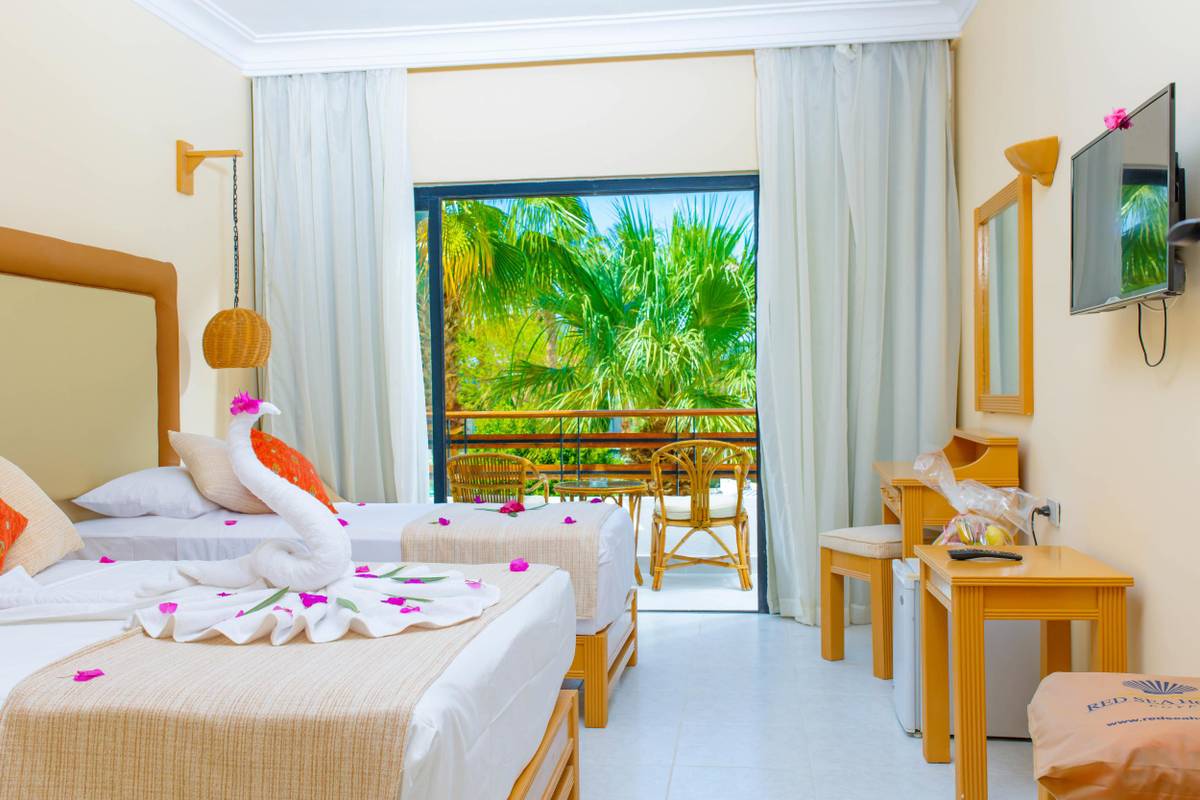 2. Bild The Grand Hotel Hurghada