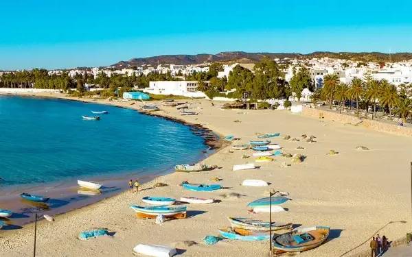 Strand mit Booten in Hammamet