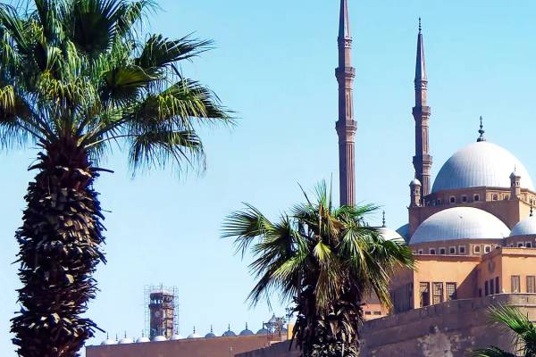 Blick auf Moschee in Kairo