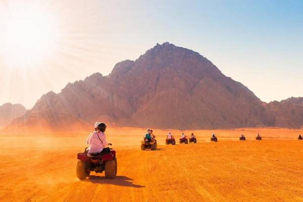 Quad Safari durch die Dünen von Ägypten
