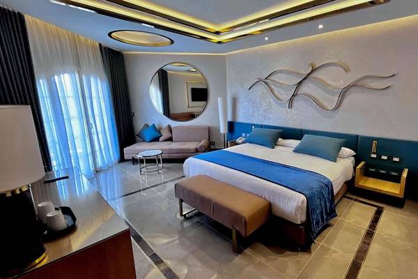 Siva Grand Beach Grand Suite Schlafzimmer